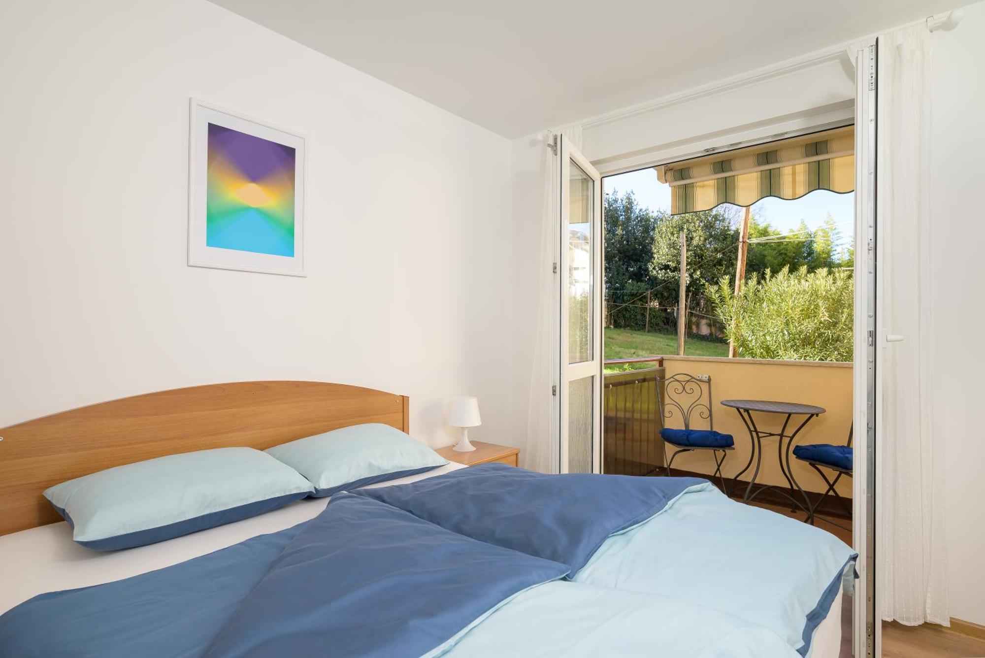 Apartment Pina Porec Bagian luar foto