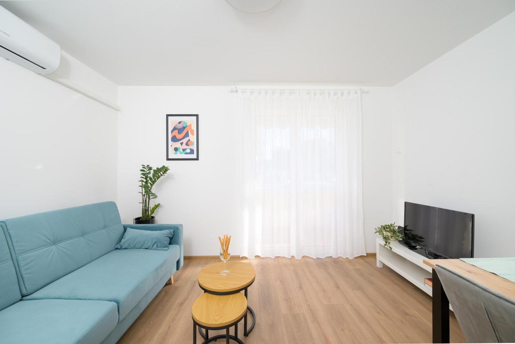 Apartment Pina Porec Bagian luar foto