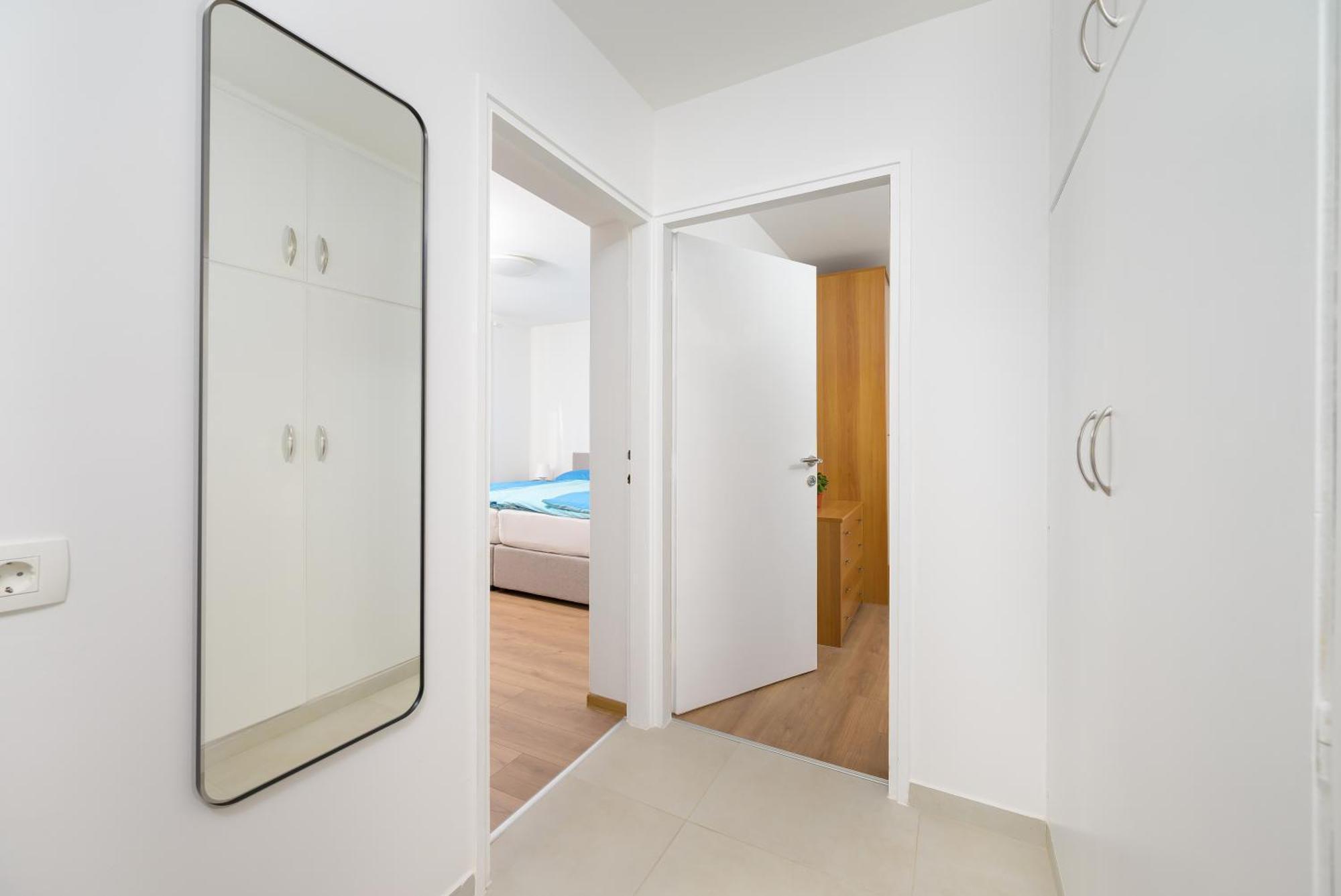 Apartment Pina Porec Bagian luar foto
