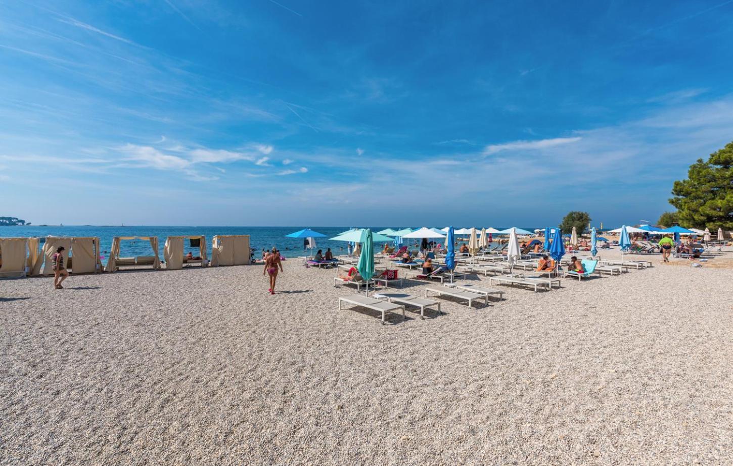Apartment Pina Porec Bagian luar foto